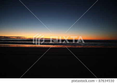 Sea / Australia / Dawn / Tropical / Beach Sea / Australia / Dawn / Tropical / Beach 87634530