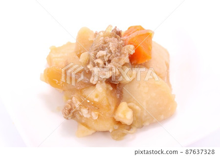 Nikujaga 豬肉和土豆燉明亮的背景 87637328