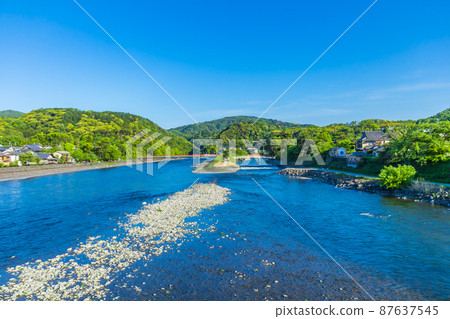 [Historic Monuments of Ancient Kyoto] View of the Uji River from Uji Bridge 87637545