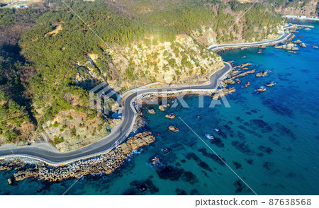 Gangneung-si Heonhwa-ro Drive Road and the East Sea Gangneung-si Heonhwa-ro Drive Road and the East Sea 87638568