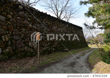 Tamaru Castle 068 87641504