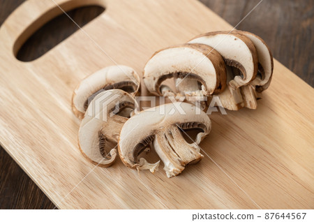 Cut mushrooms 87644567