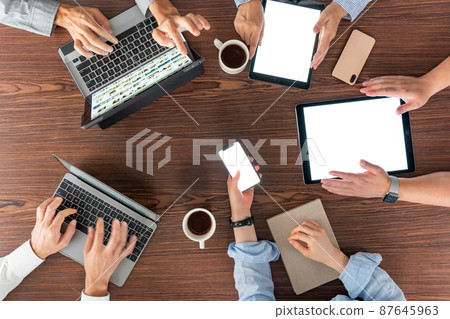 Meeting, bird's-eye view, meeting at hand 87645963