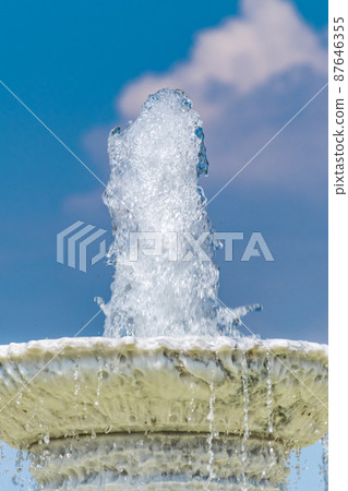 Close-up of top of water fountain. 87646355