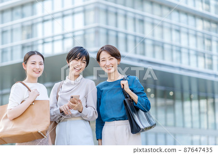 3個商人 3個商人 87647435