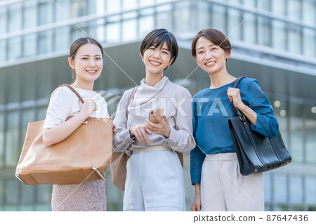 3個商人 3個商人 87647436