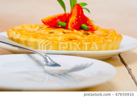 home made beef pie home made beef pie 87650910
