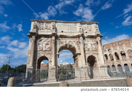 Arch of Constantine and the Colosseum (Italy-Rome) Arch of Constantine and the Colosseum (Italy-Rome) 87654014