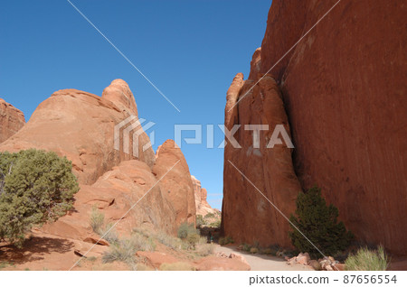 Spring America Grand Circle Drive 87656554