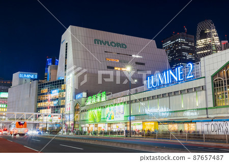 Shinjuku Station South Exit Night View 87657487