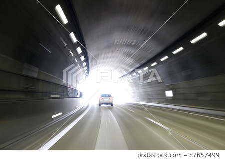 From the highway tunnel to the exit 87657499