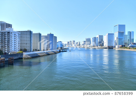 從築地大橋/隅田川看竹芝碼頭（東京都港區）[2022.2] 87658399