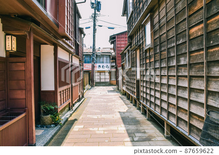 Kanazawa in early summer 87659622
