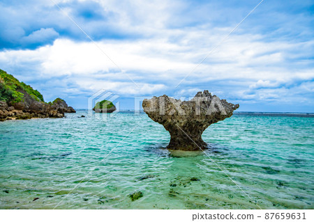 Scenery of Miyakojima Aragusuku Beach 87659631