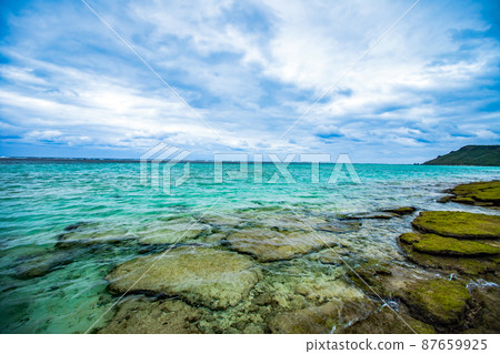 Scenery of Miyakojima Aragusuku Beach 87659925