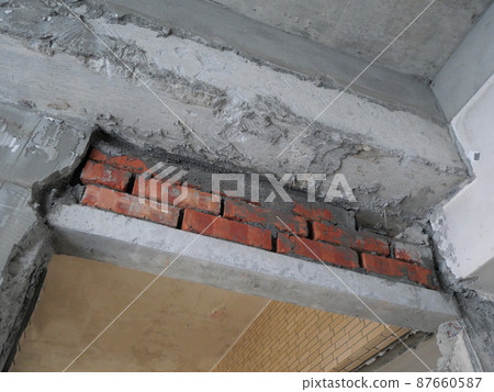 Mud crop, red brick, brick Mud crop, red brick, brick 87660587
