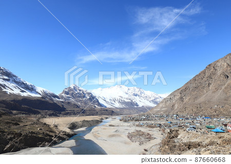 塔吉克斯坦霍羅格 87660668