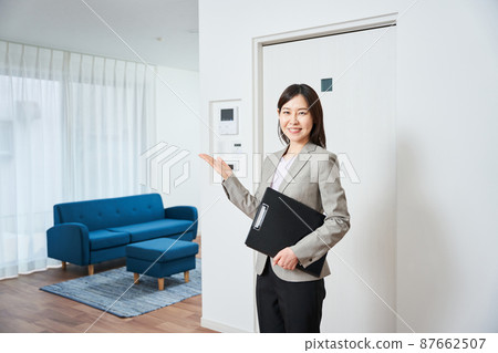 介紹房子的女人 87662507