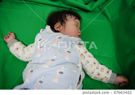 Toddler, sleep 87663482