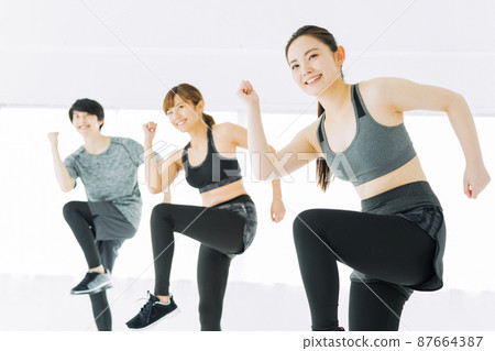 Aerobics Fitness Aerobic Sports Gym Dance Female Exercise 87664387