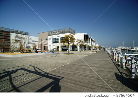 Yokohama Bayside Marina 87664504