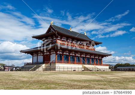 冬天的平城京遺跡和大極殿 冬天的平城京遺跡和大極殿 87664990