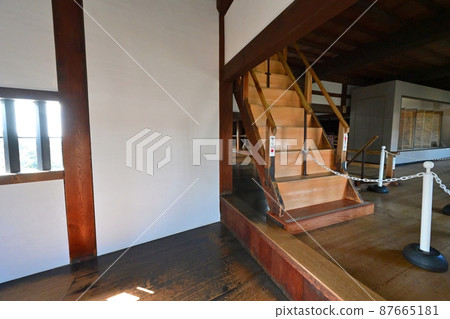 Internal structure of the castle tower of the national treasure "Inuyama Castle" 87665181