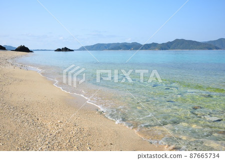 Amami Oshima, the shadow of Adan and the beautiful Sakibaru beach in the morning 87665734