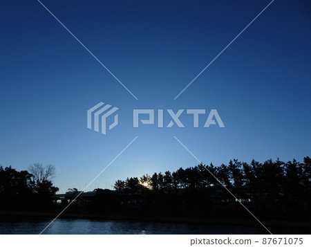 Dawn of February Dawn of February 87671075