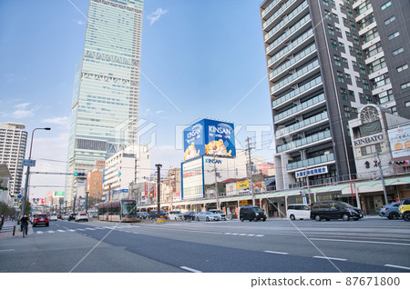 [大阪府] 3月·阿倍野Harukas和作為通往大阪的南部門戶的許多旅客進出的終點城市 87671800