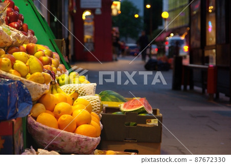 British greengrocer 87672330