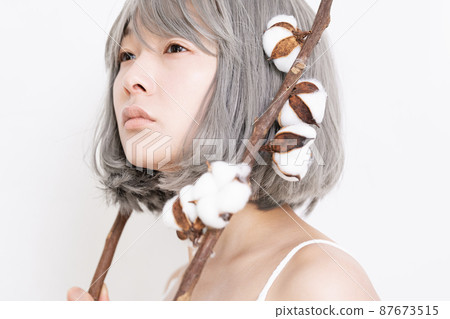 女仕女肖像 87673515