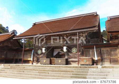 島根縣出雲市“出雲大社禦本殿” 島根縣出雲市“出雲大社禦本殿” 87673786