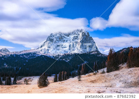 Beautiful winter scenery landscape and snow frosted mountain in Italy . Beautiful winter scenery landscape and snow frosted mountain in Italy . 87682392
