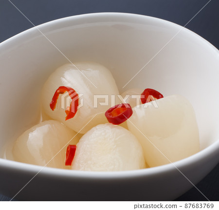 Sweet scallions 87683769