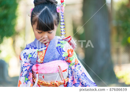7-year-old Shichigosan 87686639