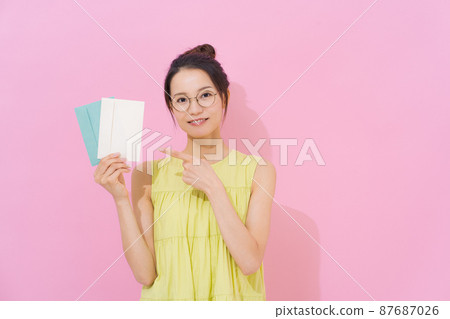 Envelope letter set letter woman 87687026