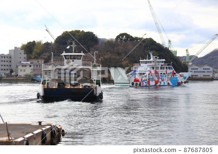 尾道水道渡輪和渡輪 87687805