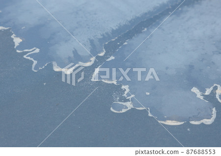 汽車的油漆剝落了 汽車的油漆剝落了 87688553