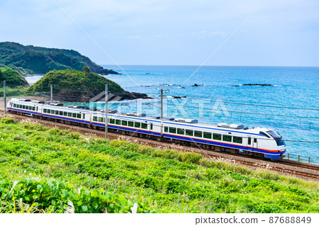 新潟縣柏崎市信越本線（大見川-九次浪）-沿日本海行駛的特快白雪- 87688849