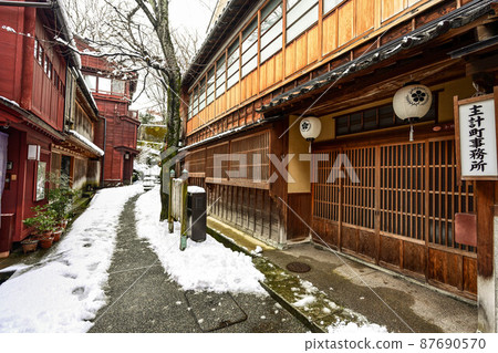 在雪域景觀的az町町 87690570