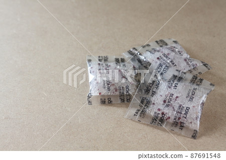 Silica gel desiccant 87691548