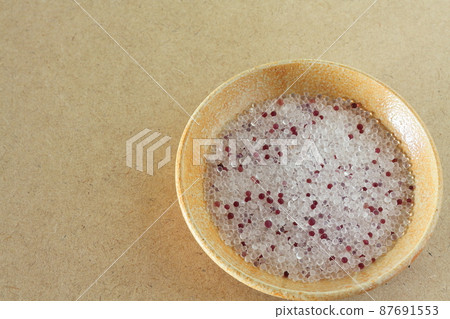 Silica gel desiccant Silica gel desiccant 87691553