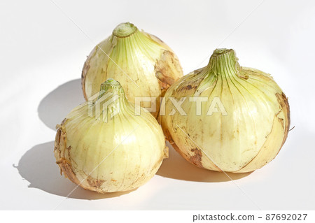 New onions 87692027