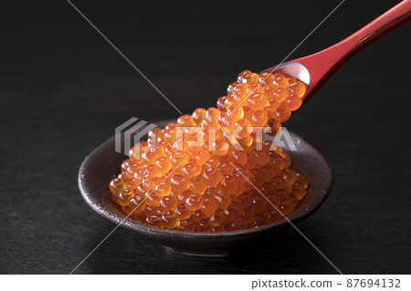 多少 多少 87694132