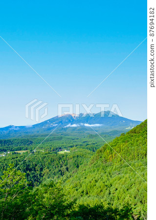 從九藏山口眺望禦嶽山（夏季/早晨） 87694182