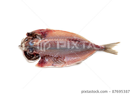Opening of horse mackerel in the near sea, dried fish [white background] 87695387