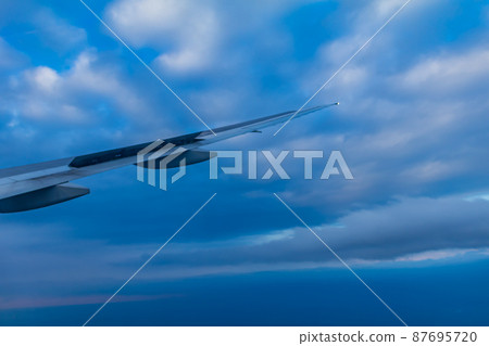 [圖片素材]飛機窗外的風景（B777） 87695720