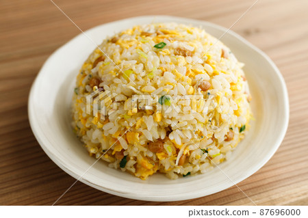 納豆chirimenjako炒飯 87696000