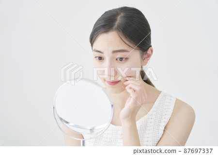 Women's beauty worries white background Women's beauty worries white background 87697337